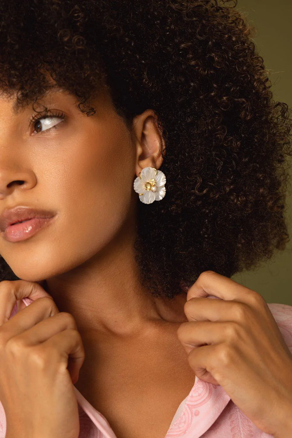 Lemon Quartz Flower Stud Earrings - Image 4