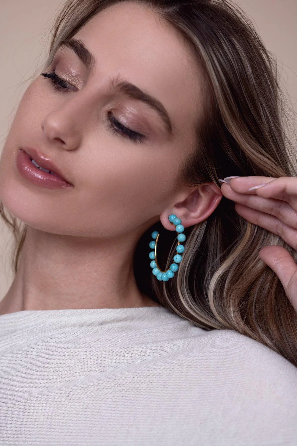 Turquoise Bead Hoop Earrings - Image 4