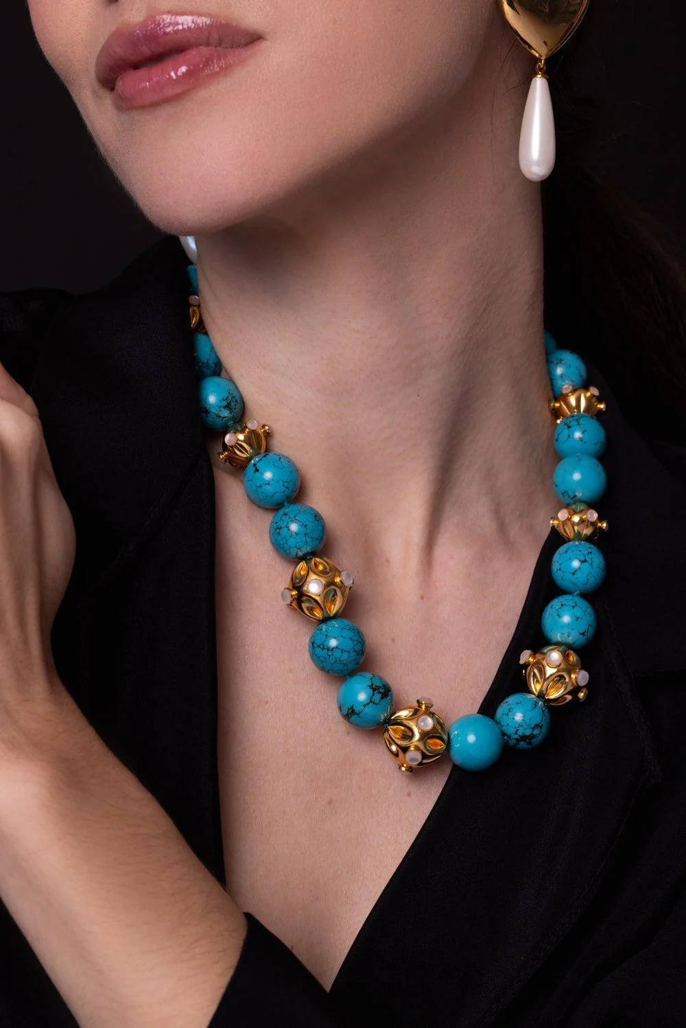 Turquoise Pearl Necklace - Image 2