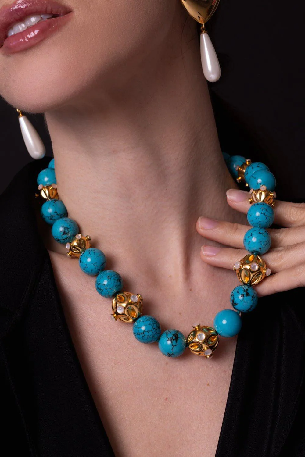 Turquoise Pearl Necklace - Image 4