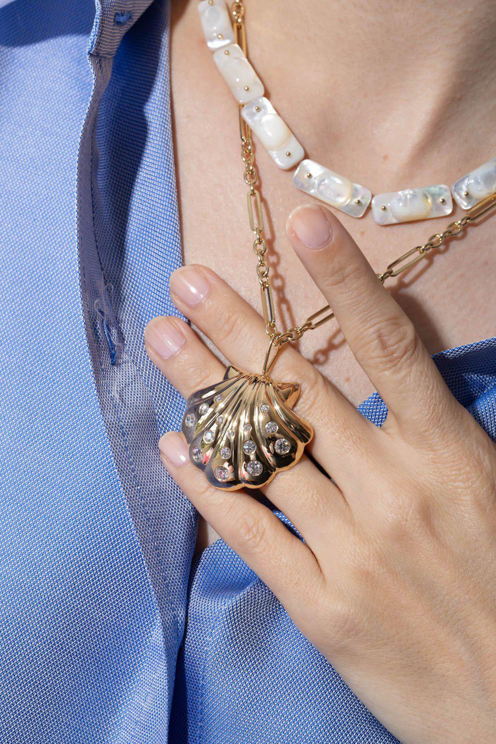 Large Diamond Shell Pendant Necklace - Image 3