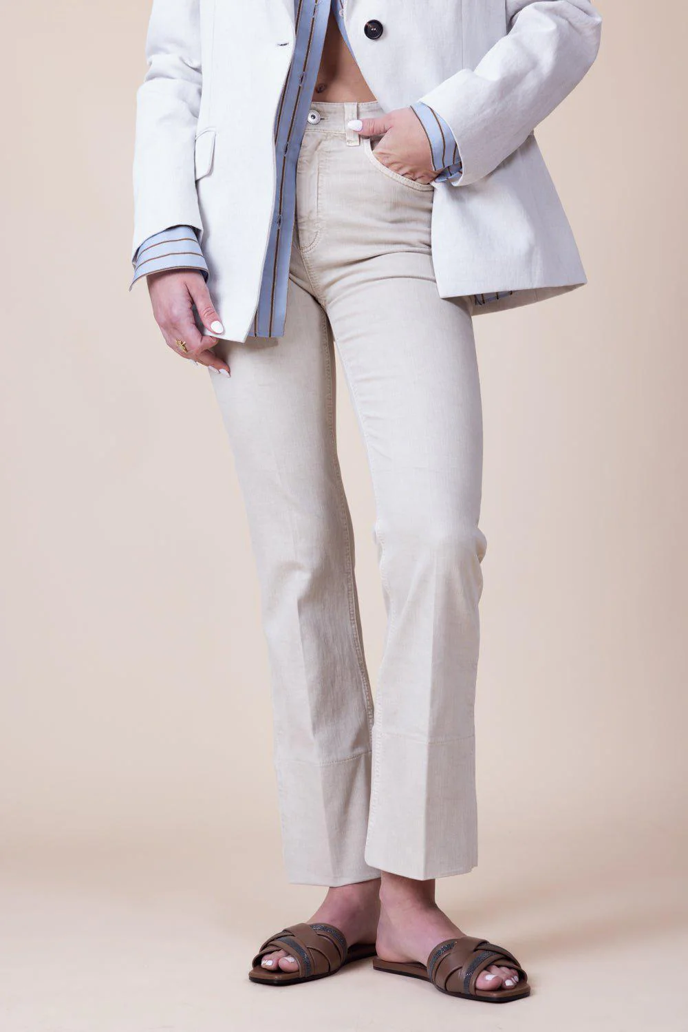 Inset Barrel Hem Jean - Image 3