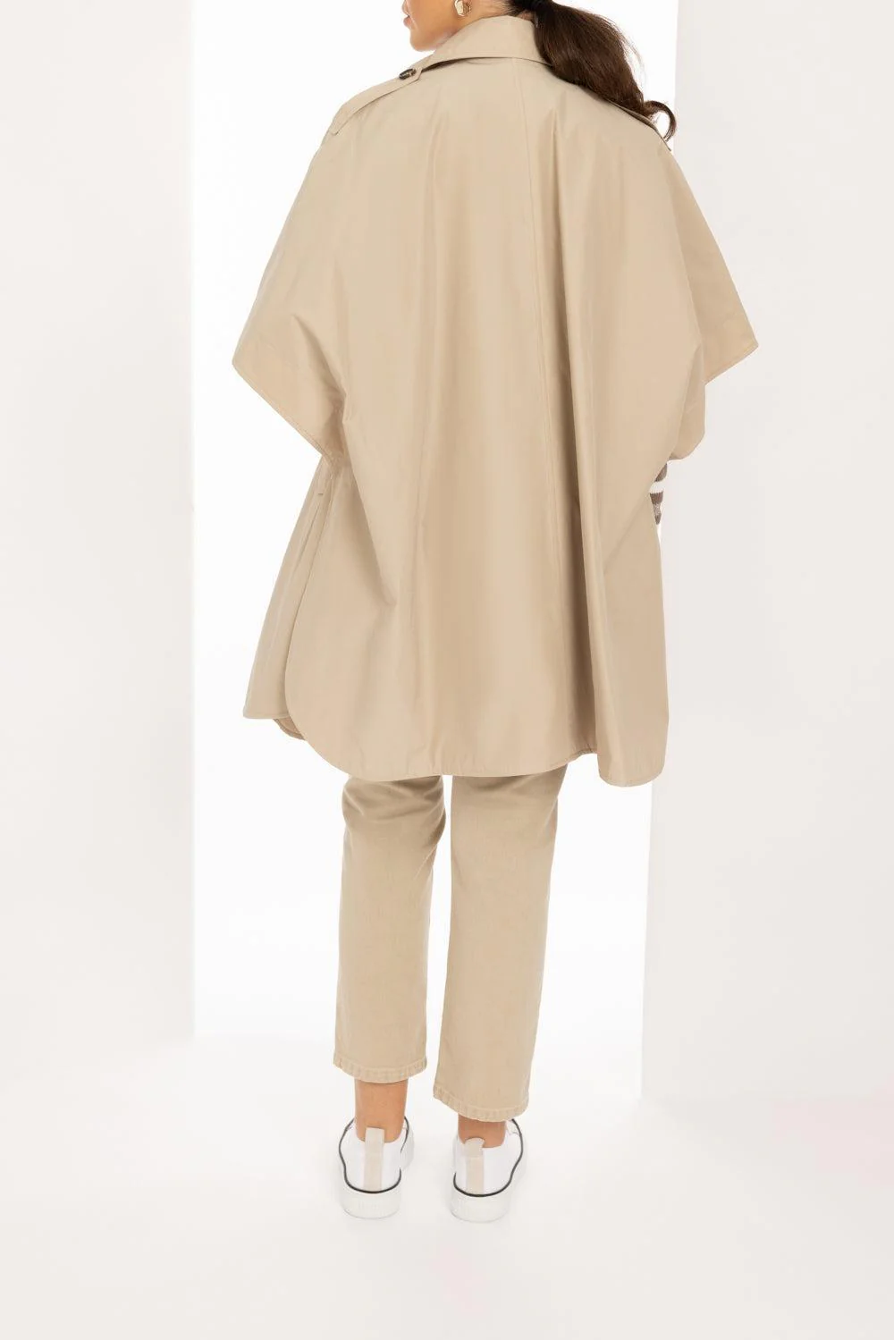 Light Weight Travel Jacket - Image 4