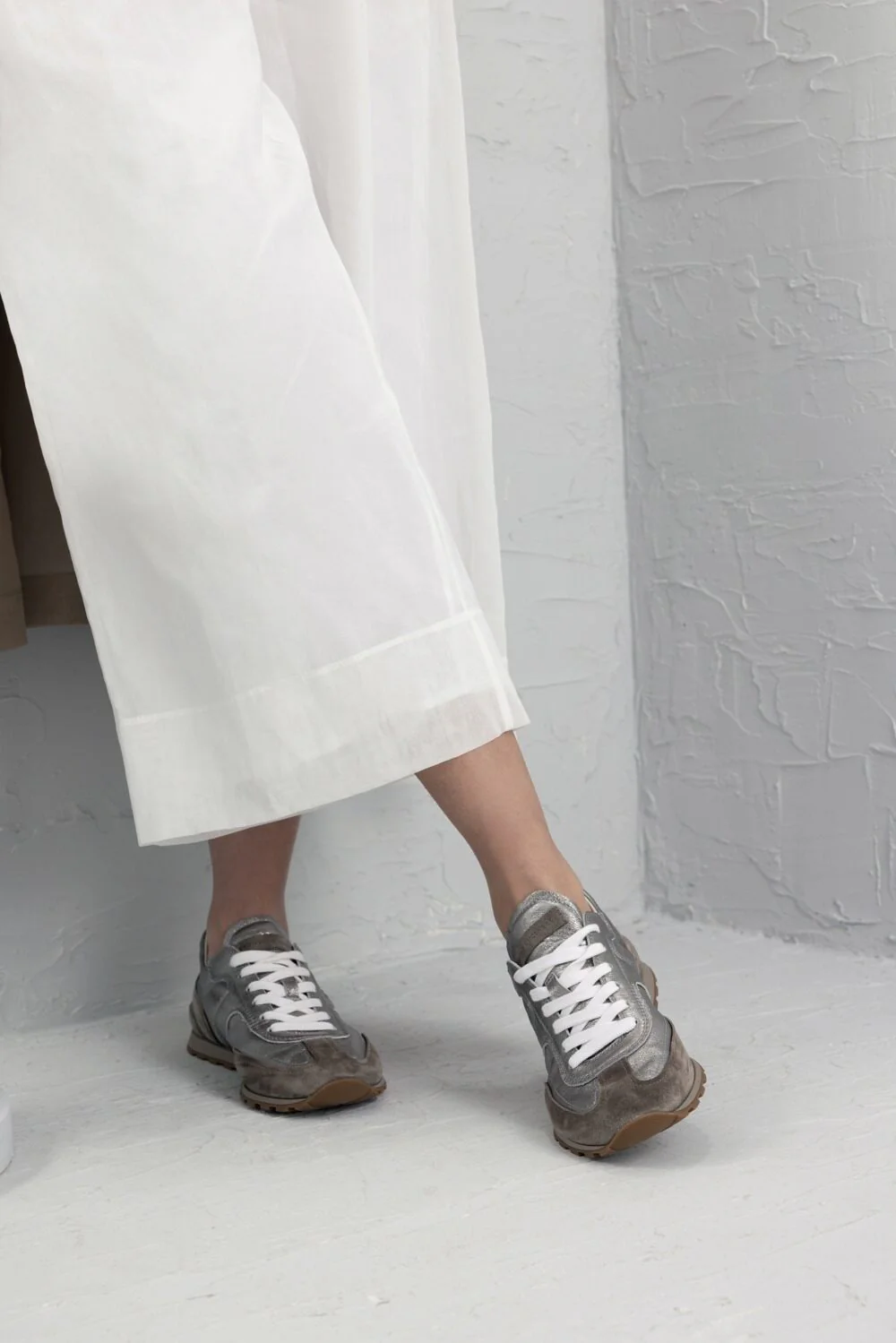 Metallic Printed Runners - Image 3