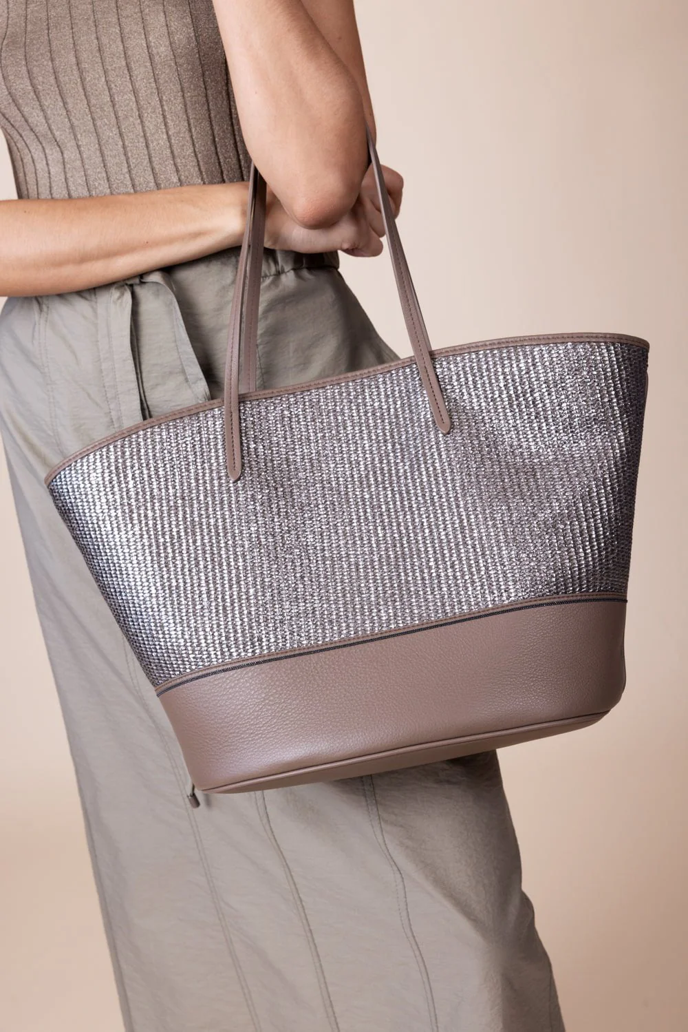 Metallic Raffia Tote Bag - Image 5