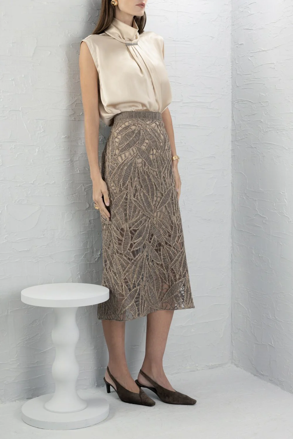 Opera Embroidered Pencil Skirt - Image 2