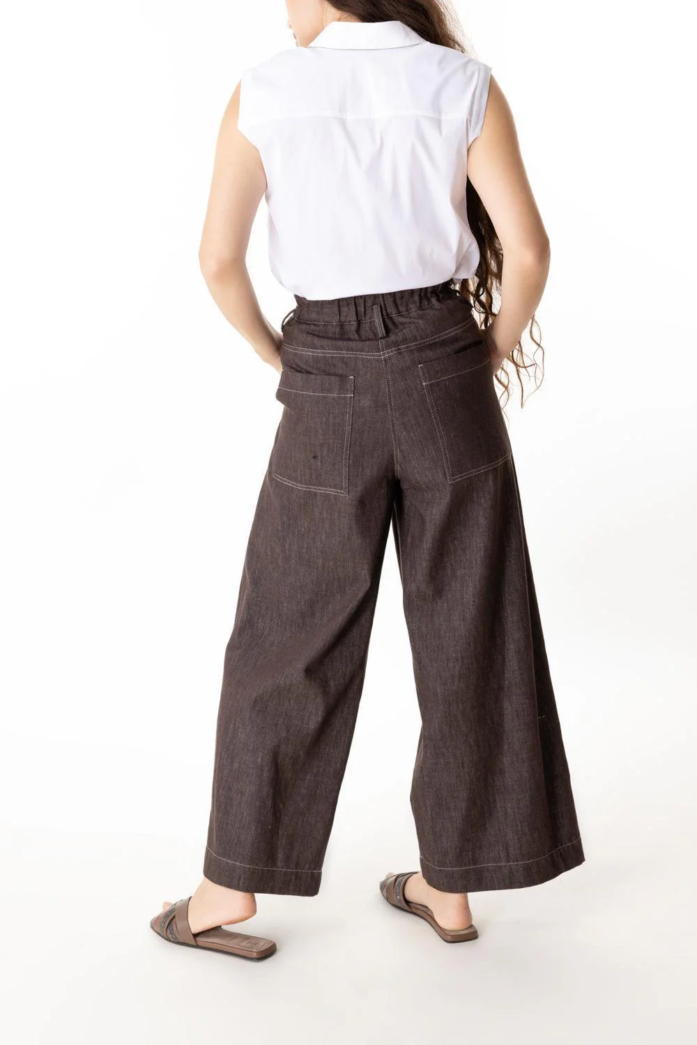 Pleated Crop Pant - Image 4