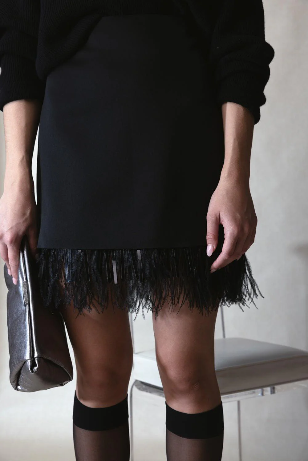 Shimmering Detail Clutch Bag - Image 3