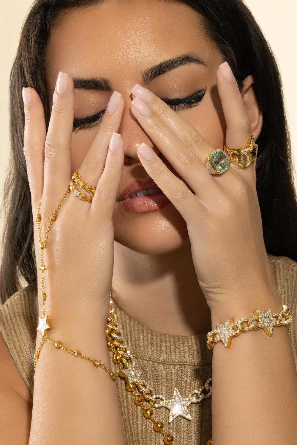 Diamond Kite Star Hand Chain Bracelet - Image 3