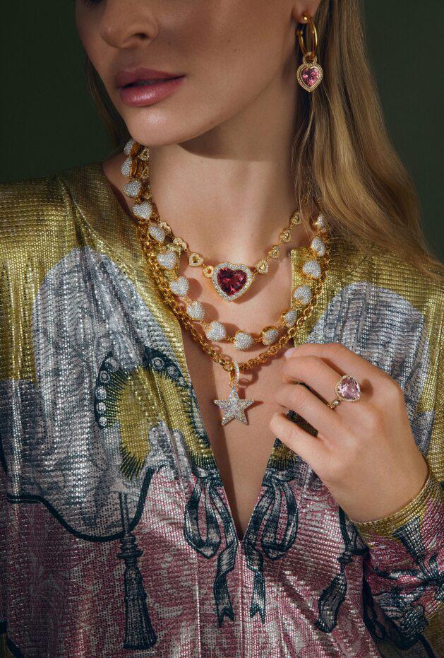 Mini Diamond Puffy Heart Necklace - Image 2