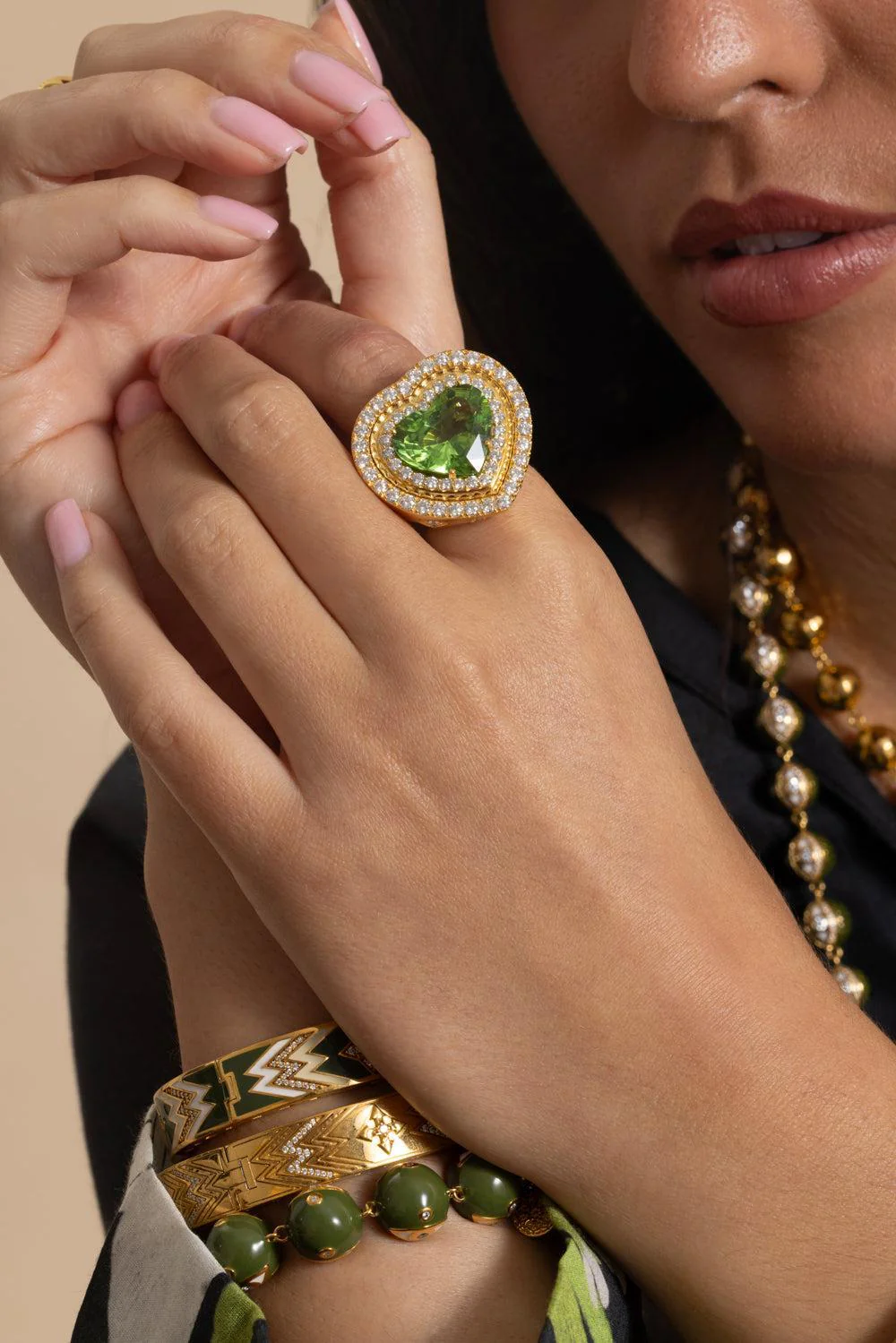 Peridot Diamond Heart Signet Ring - Image 4
