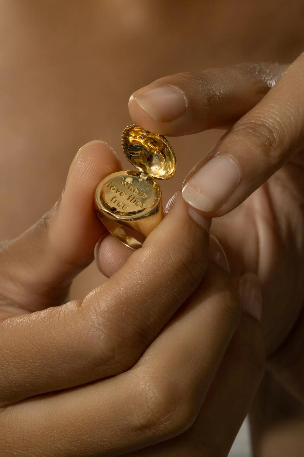 Shell Pinky Ring - Image 4