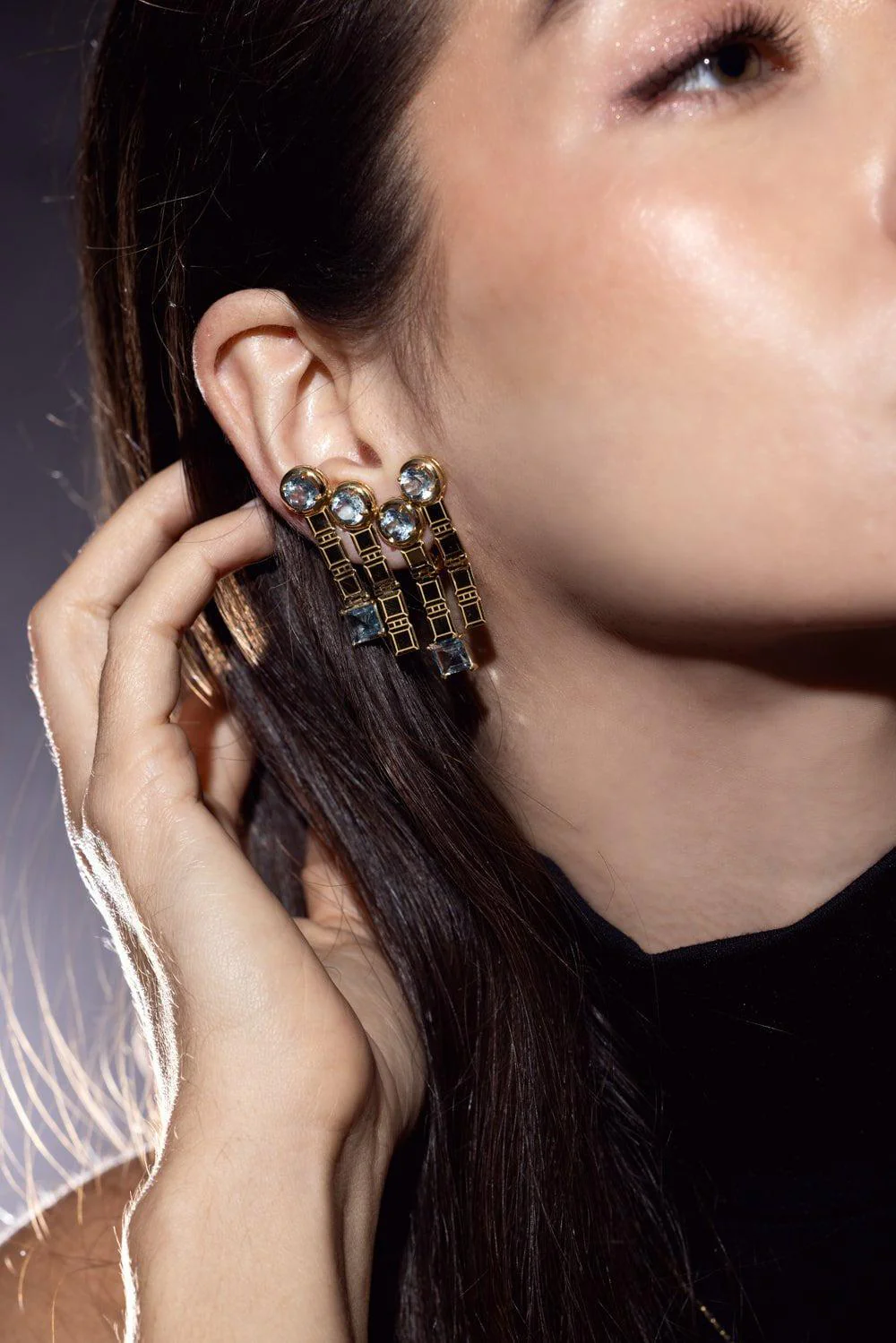 Golden Square Earrings - Image 2
