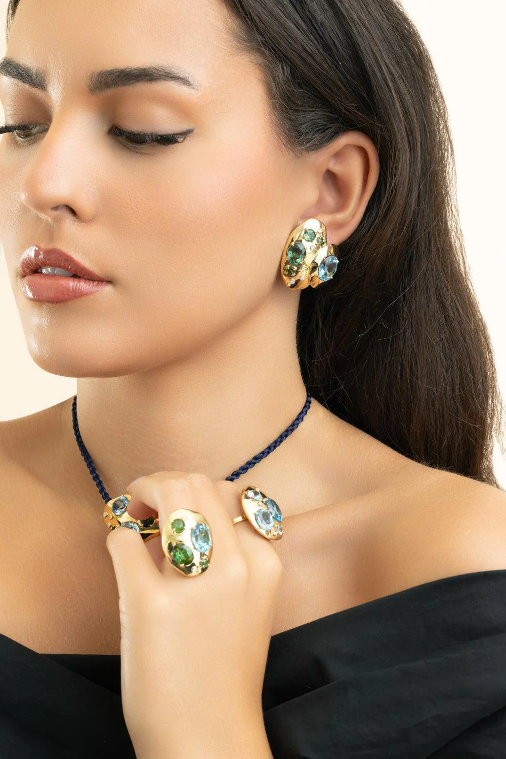 Green Tourmaline Rock Flinstone Ring - Image 3