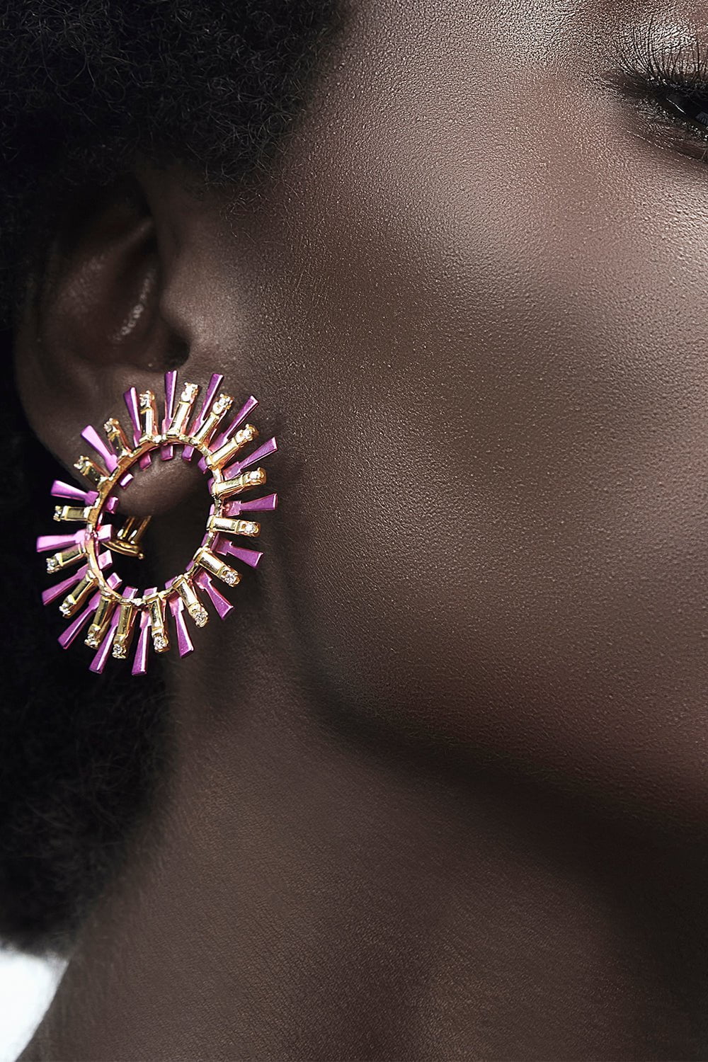 Valentim Color Hoop Earrings - Image 4