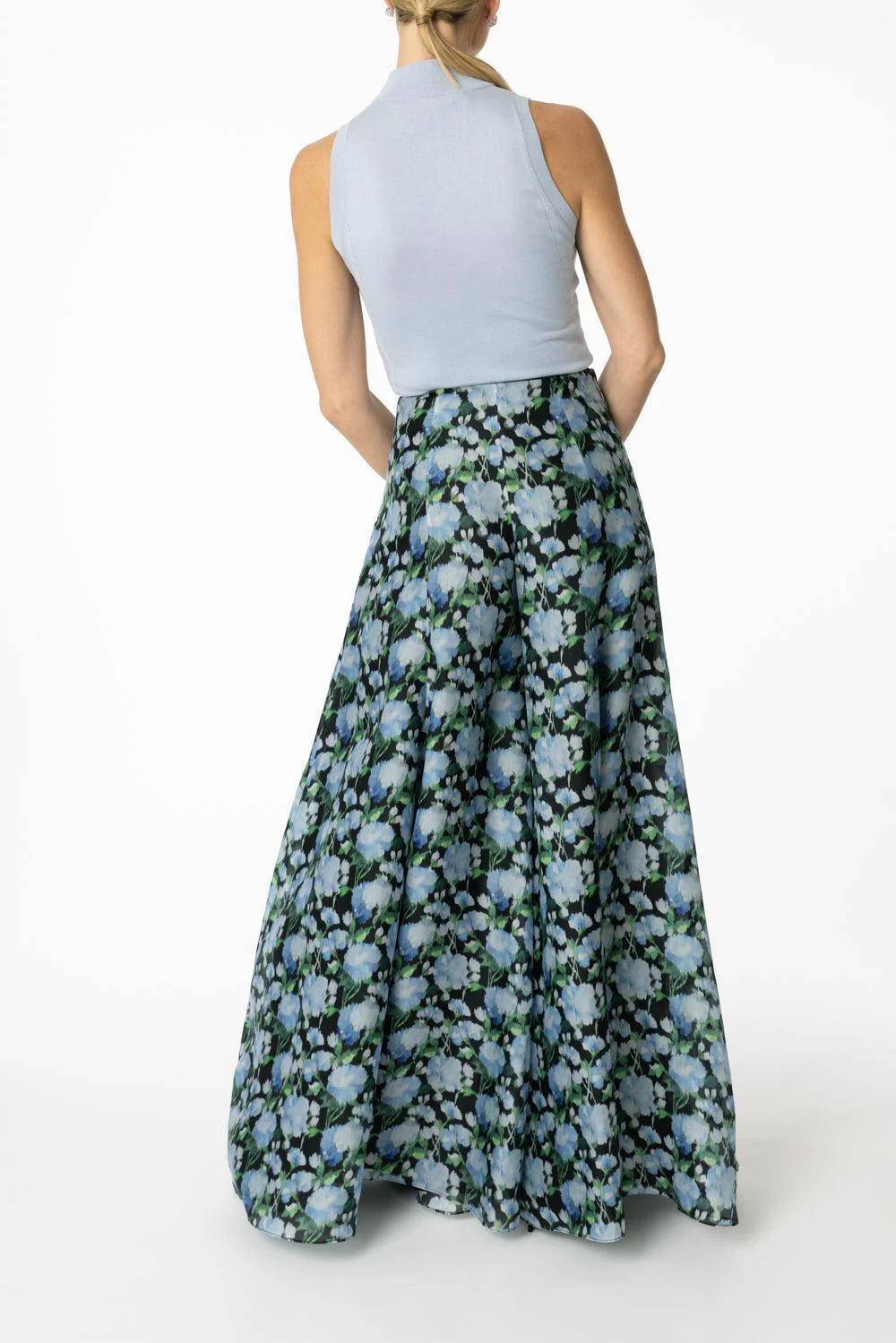 Sleeveless Mock Neck Top - Image 4