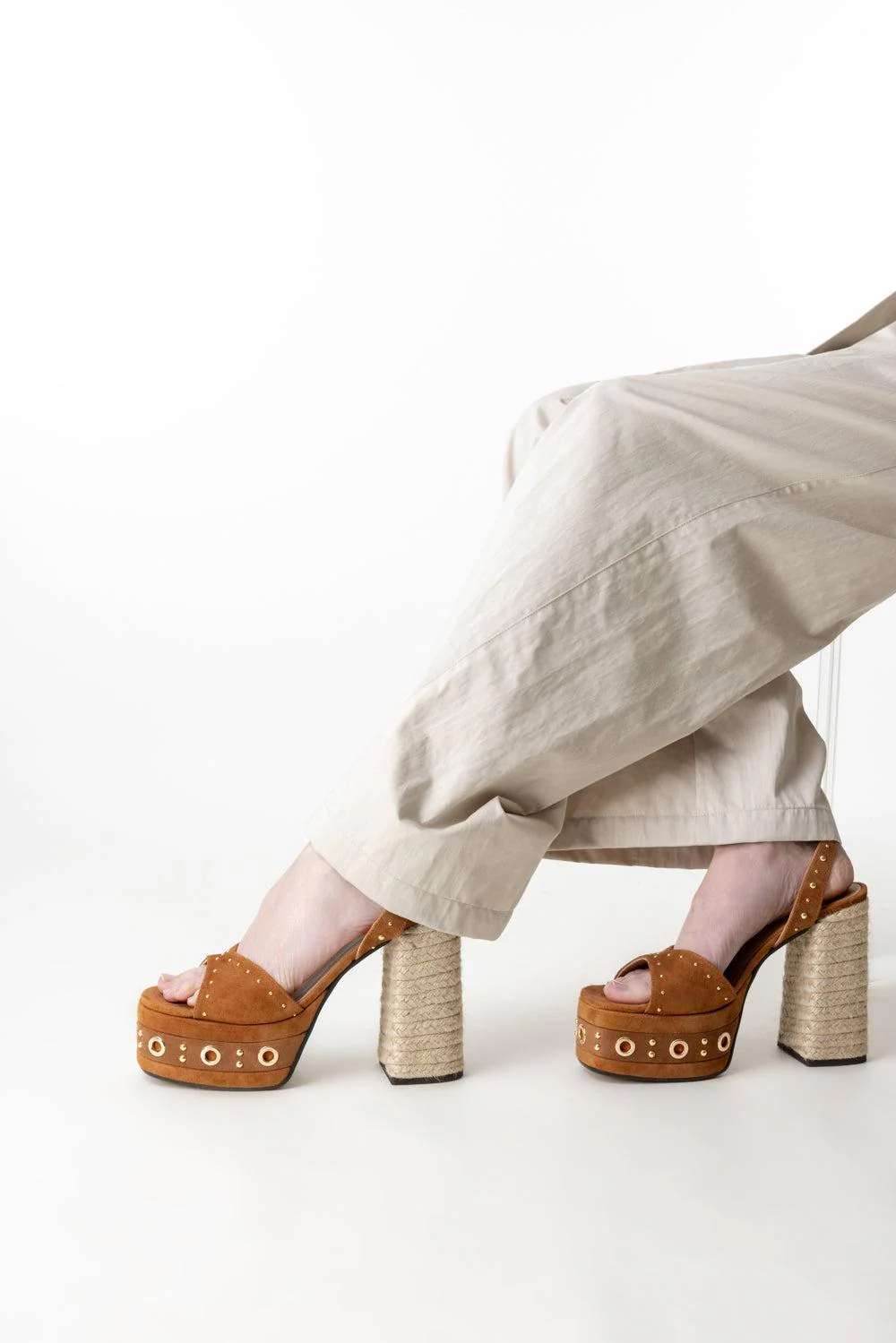 Fruamba Heel - Image 2