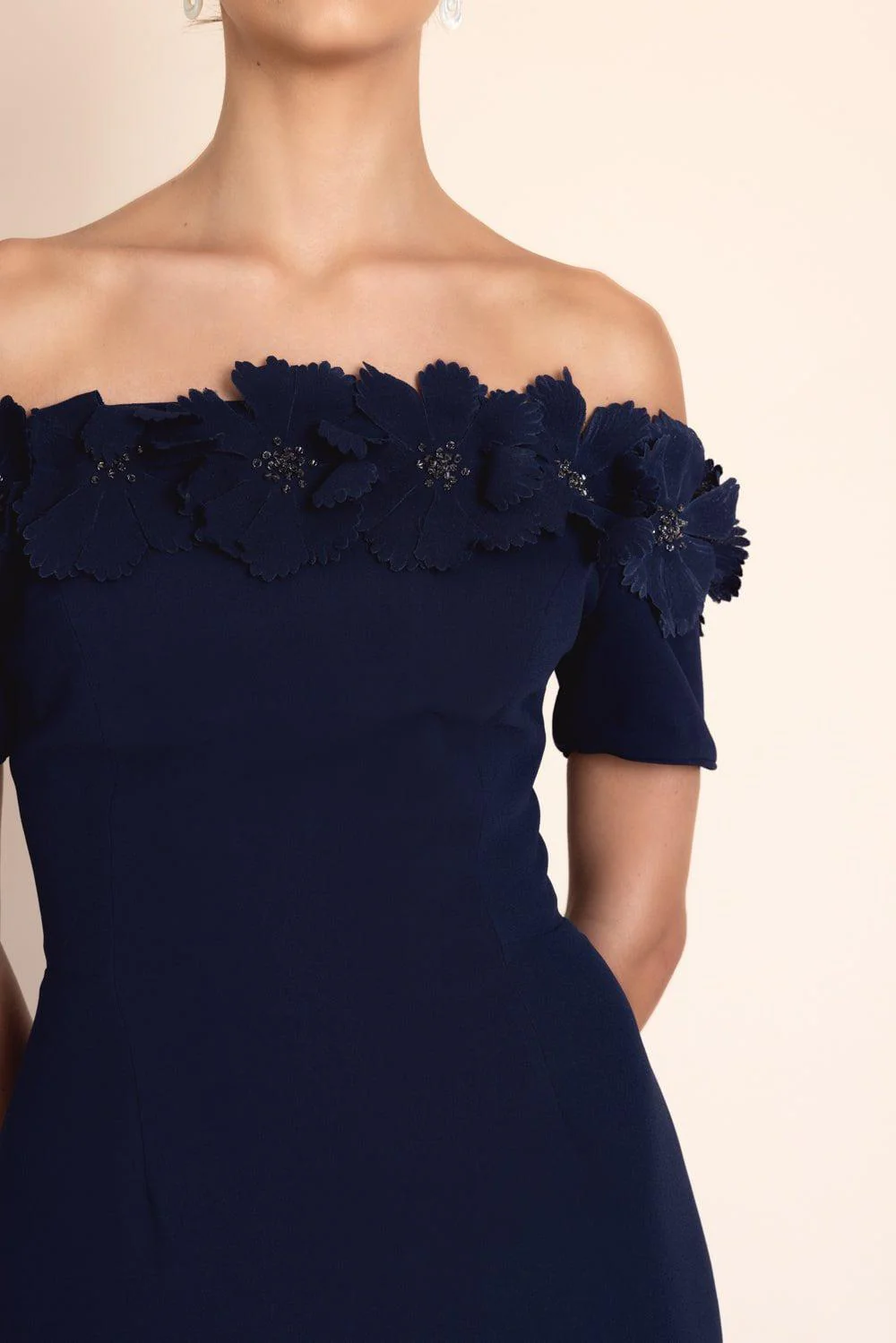 Off The Shoulder Open Sunflower Sheath Dress - Image 3