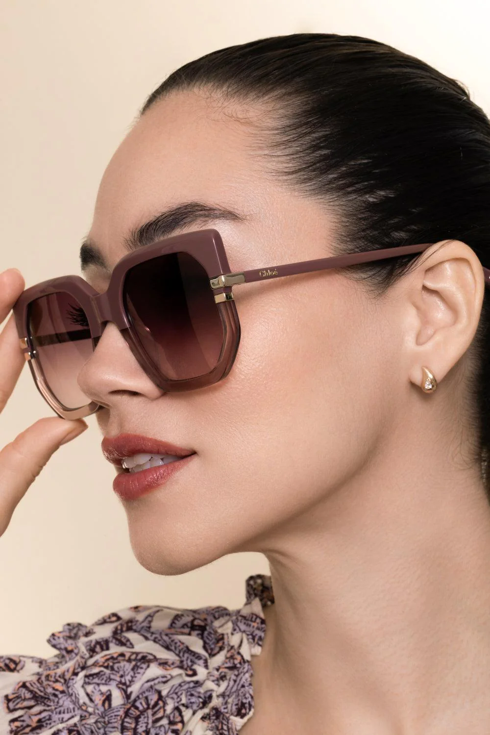 Iconic Butterfly Frame Sunglasses