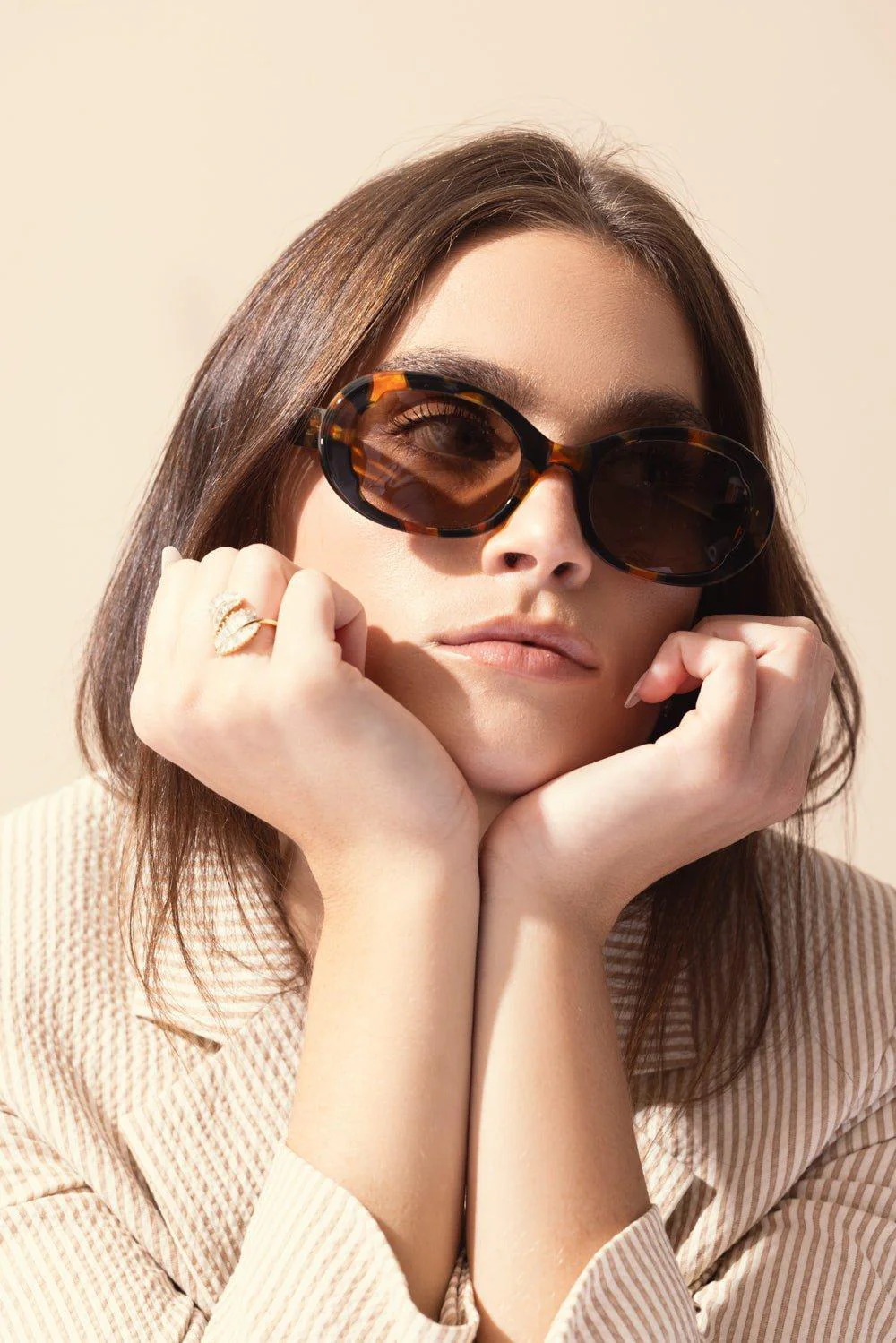Round Sunglasses - Havana Tortoise - Image 4