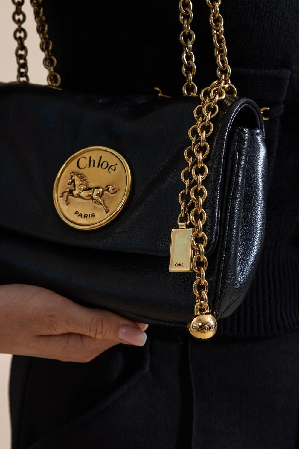 Small Chloé Heritage Shoulder Bag - Black - Image 3