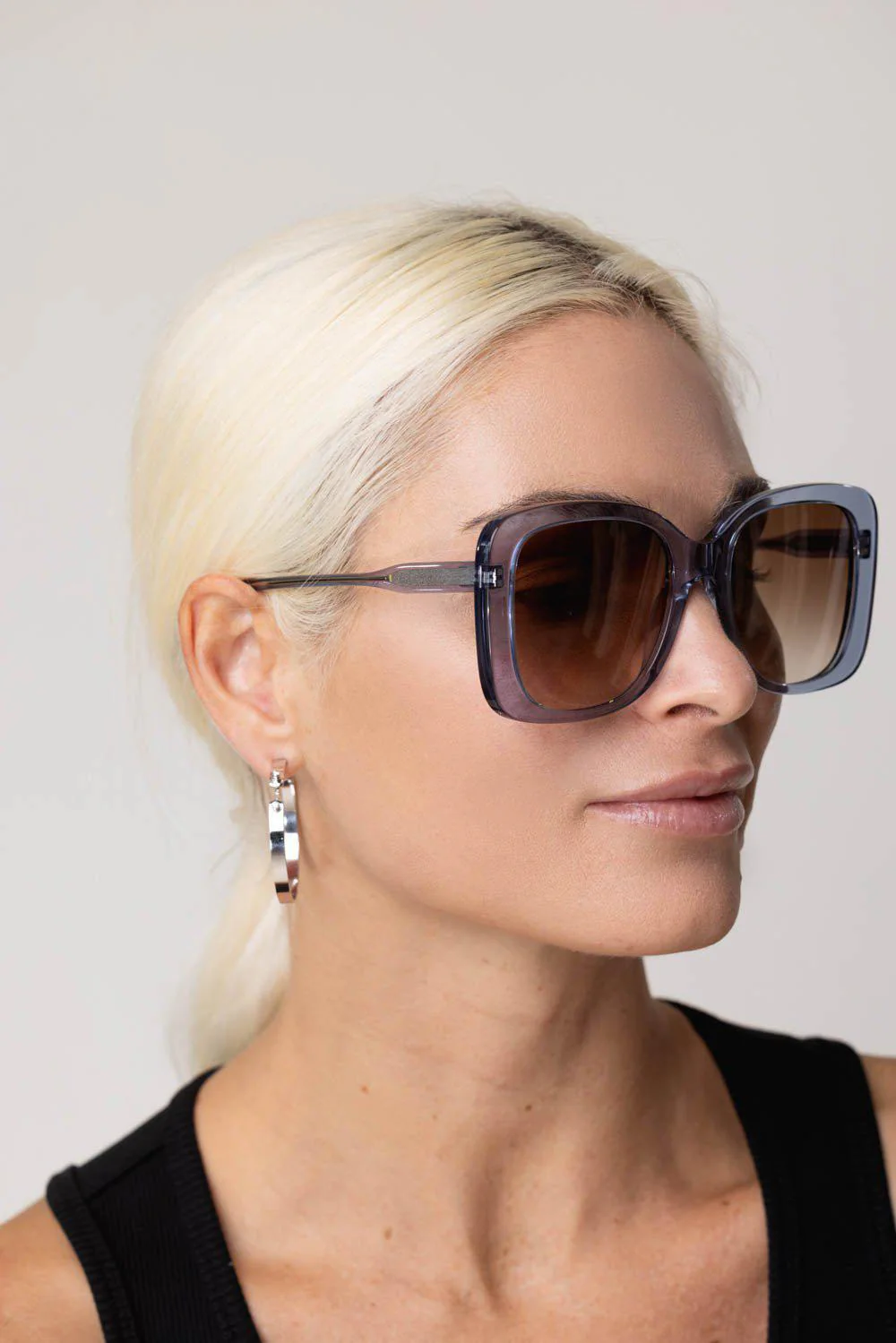 Xena Sunglasses - Image 3
