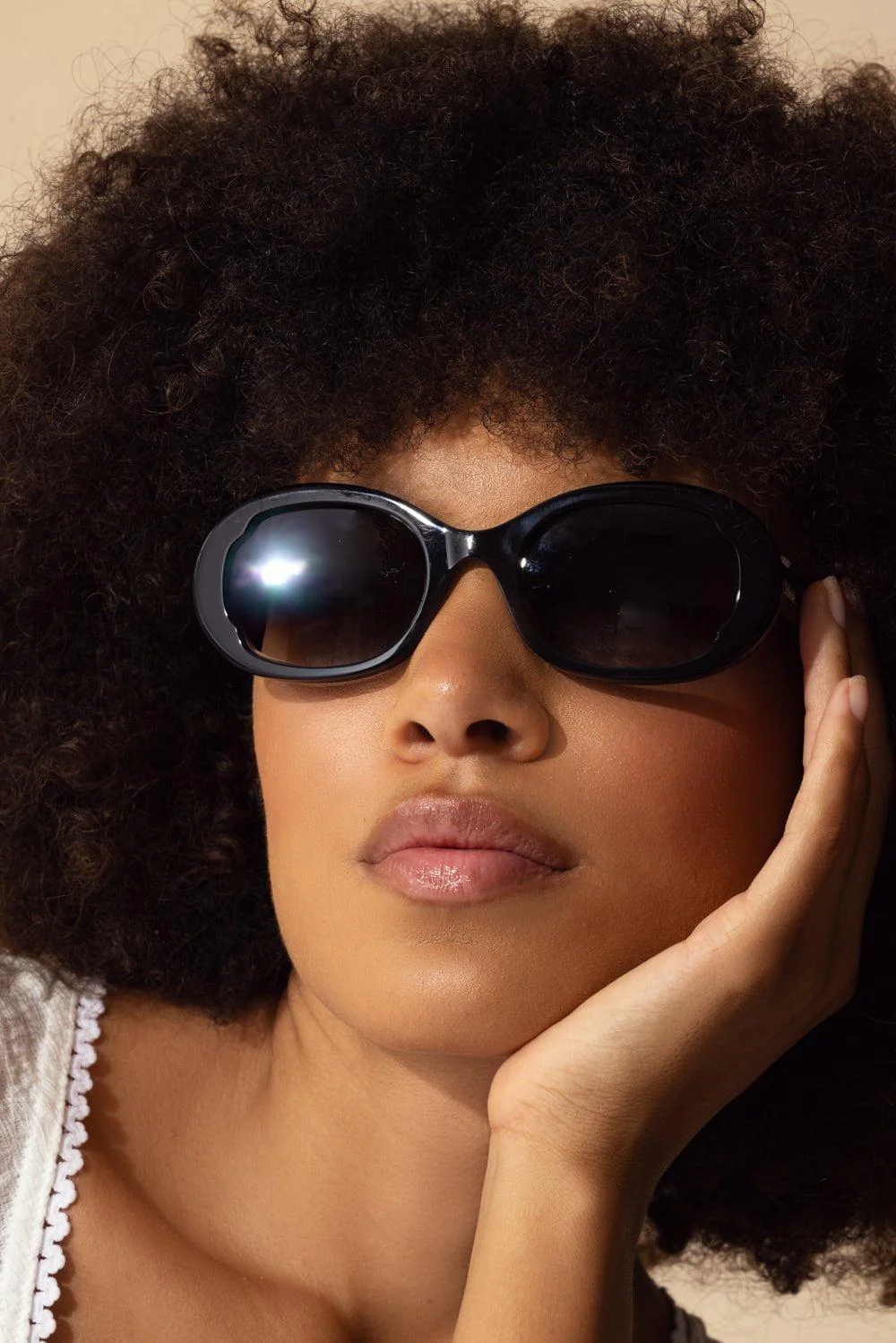 Round Sunglasses - Black Grey - Image 2