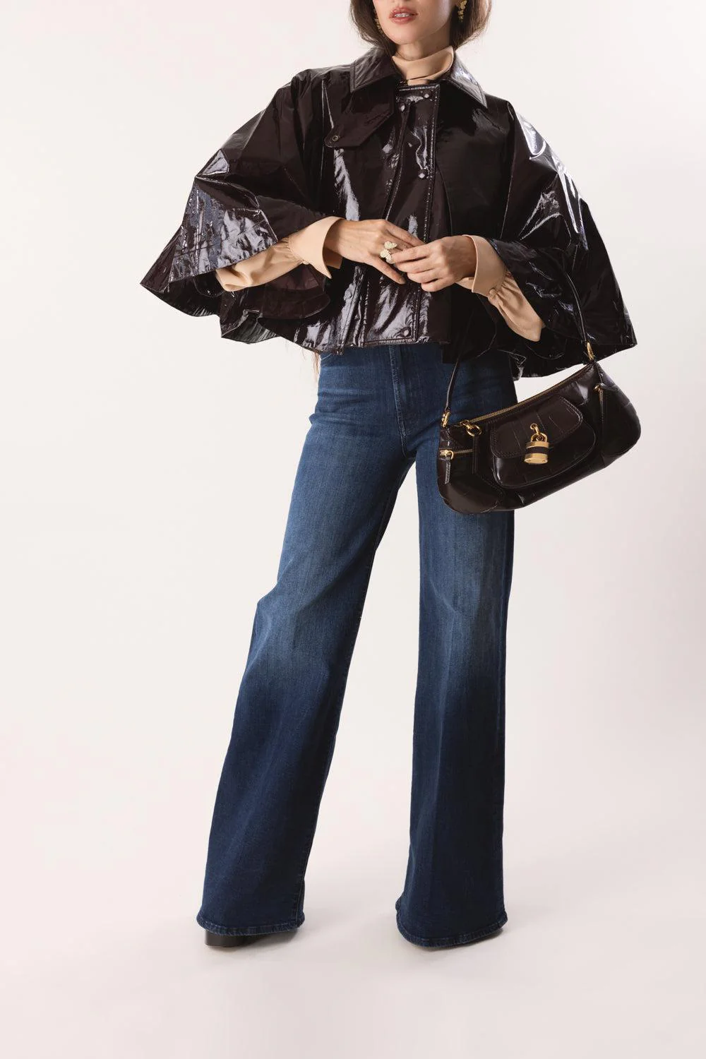 Short Cape - Image 3