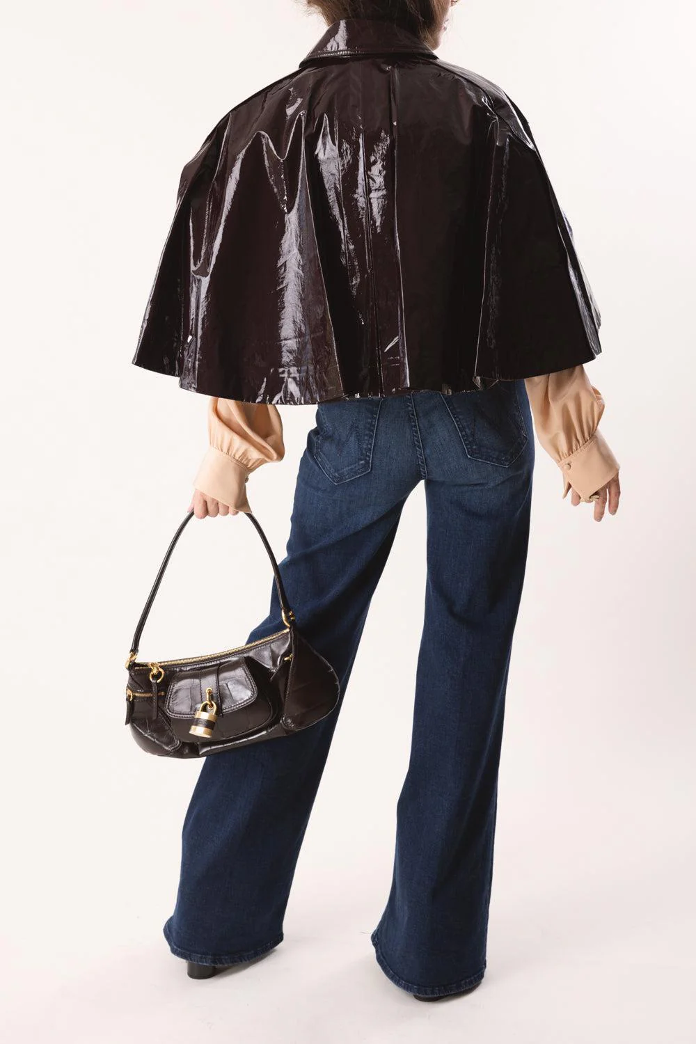 Short Cape - Image 4