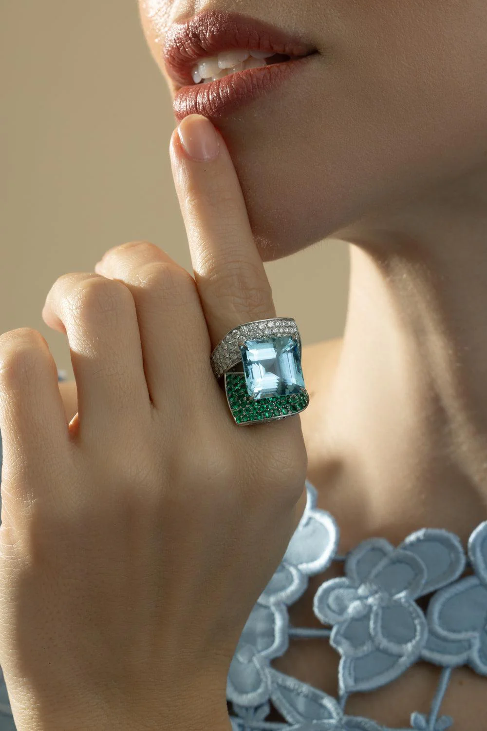 Aquamarine Diamond Emerald Ring - Image 4