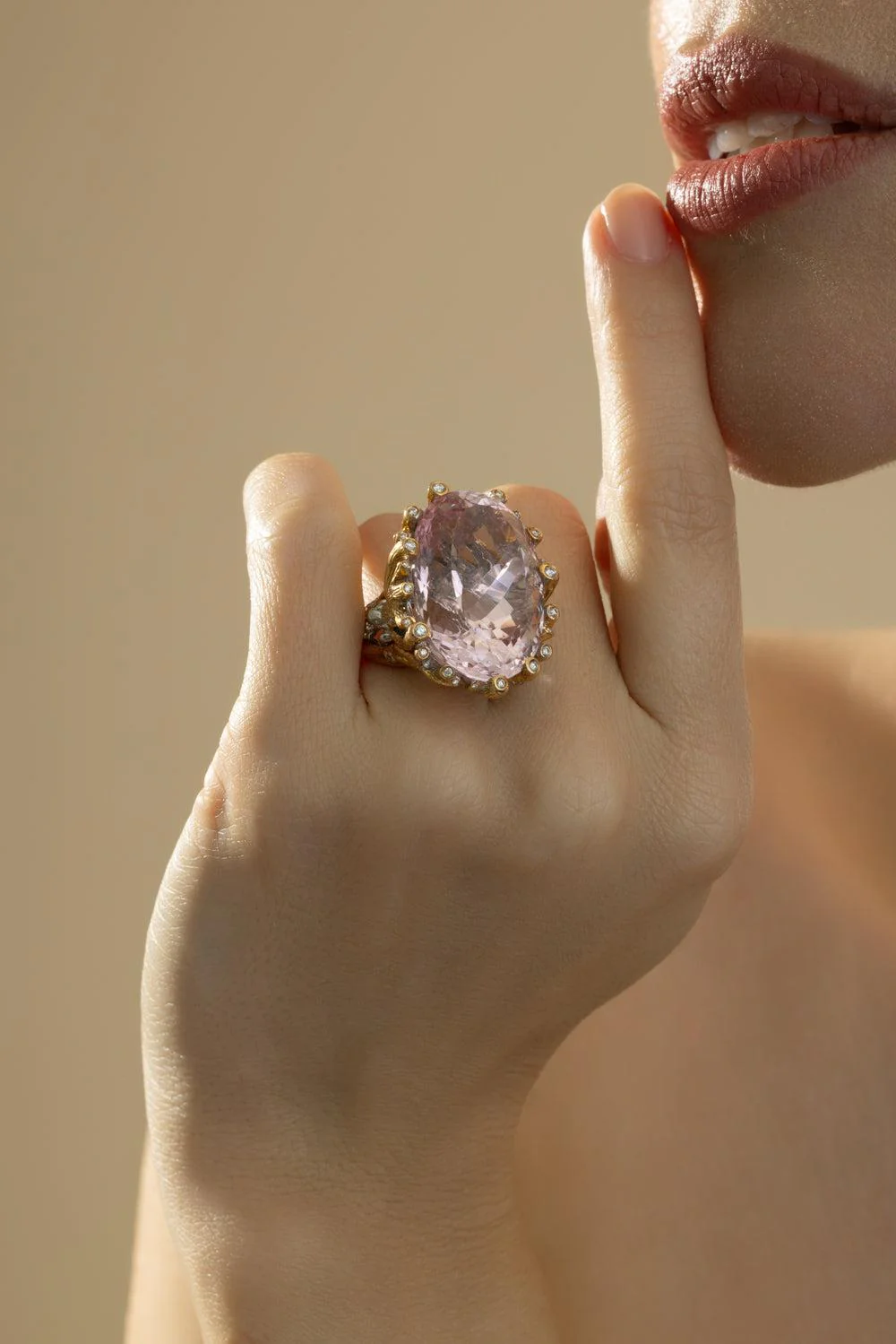 Morgnite Diamond Ring - Image 2