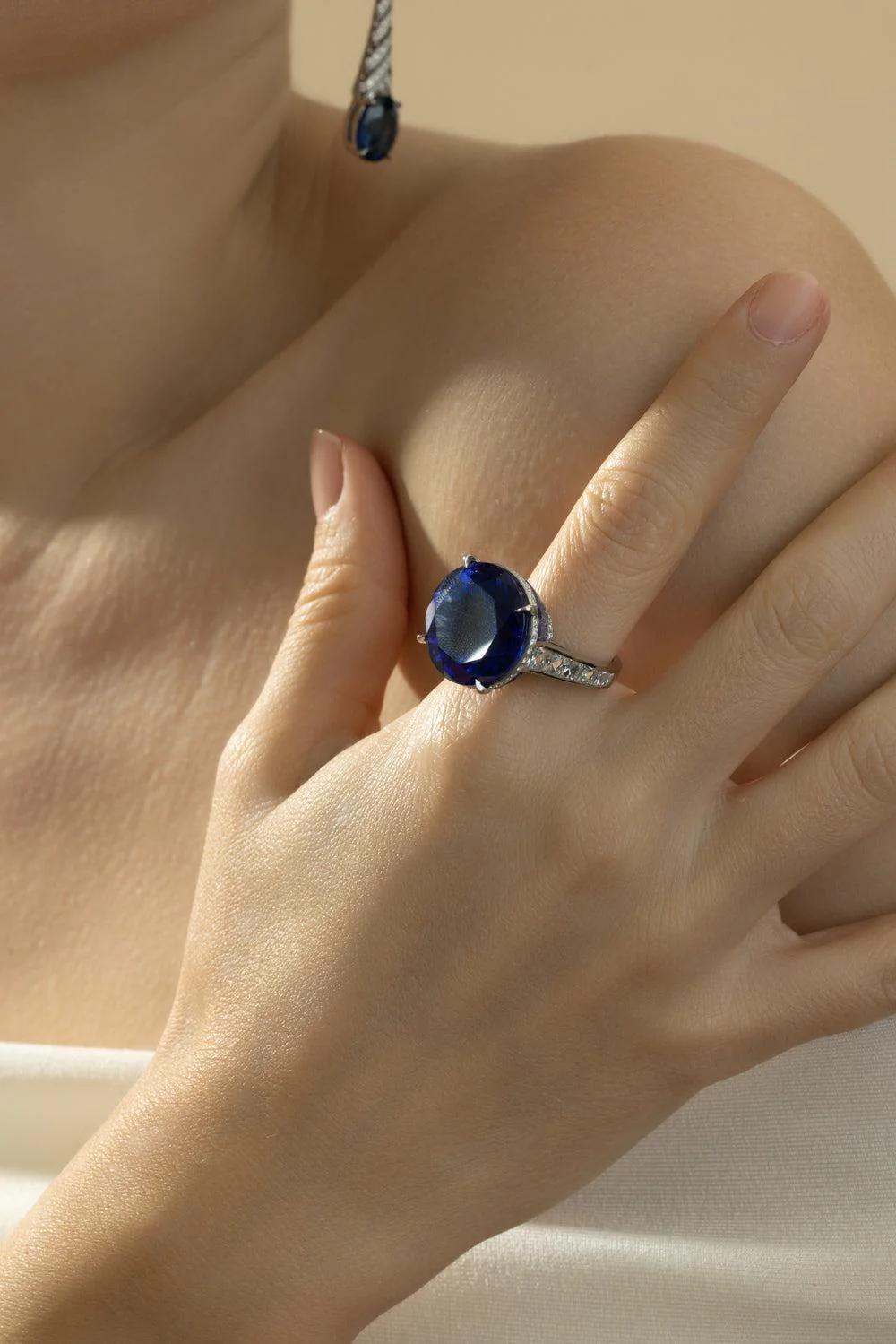 Tanzanite Diamond Ring - Image 3