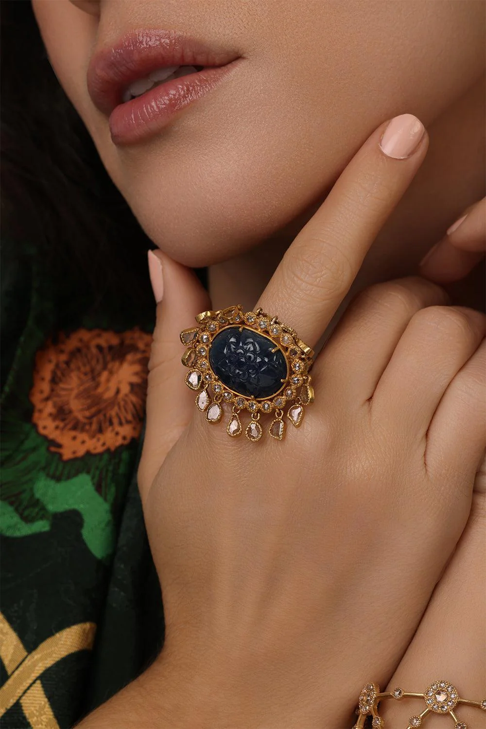 Carved Blue Sapphire Antiquity Ring - Image 3
