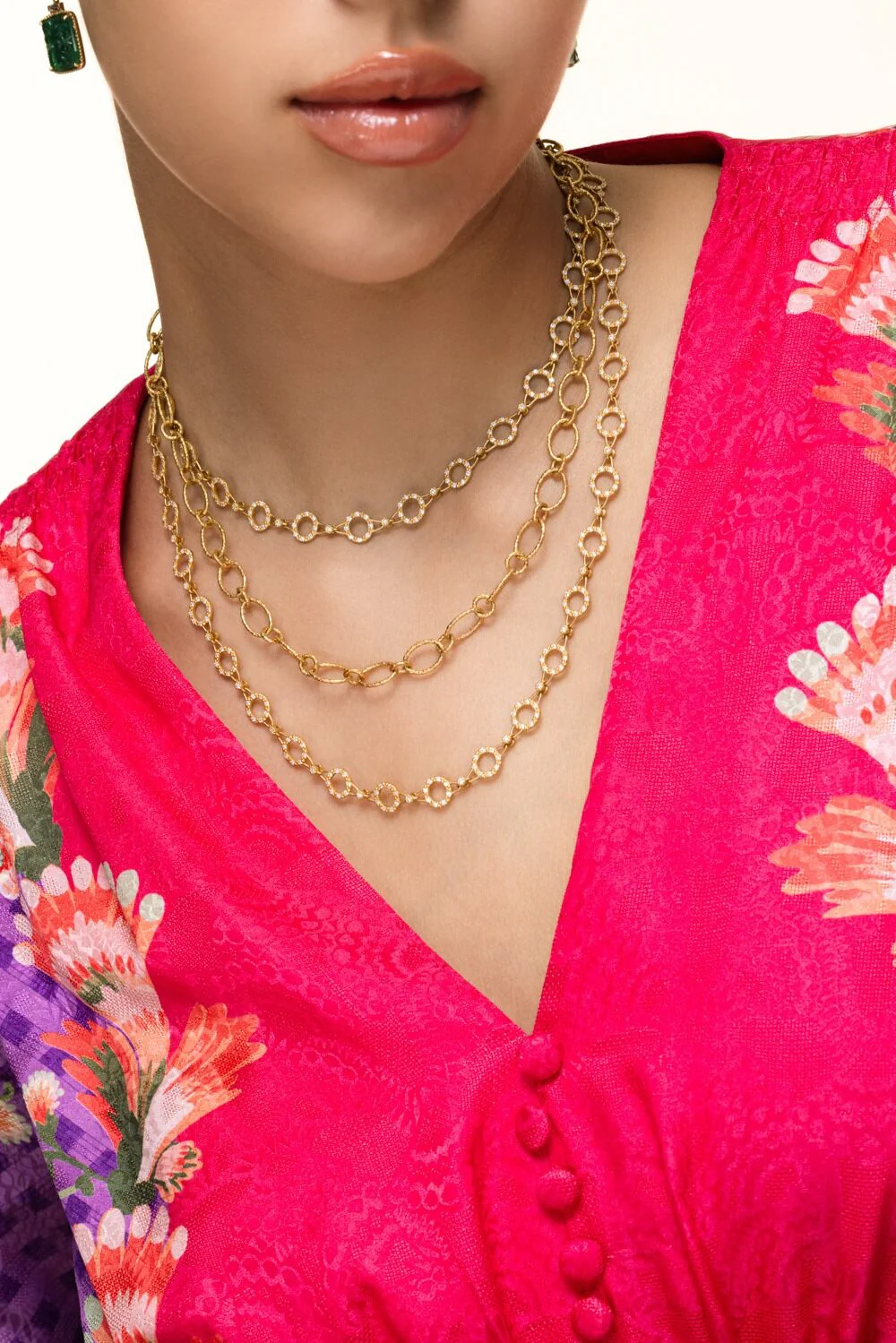 Oval Rubber Band Chain Necklace - Image 3