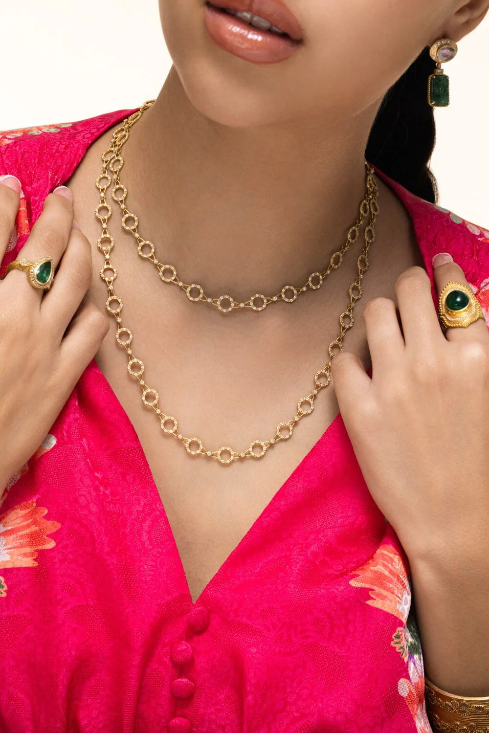 Diamond Round Link Chain Necklace - Image 3
