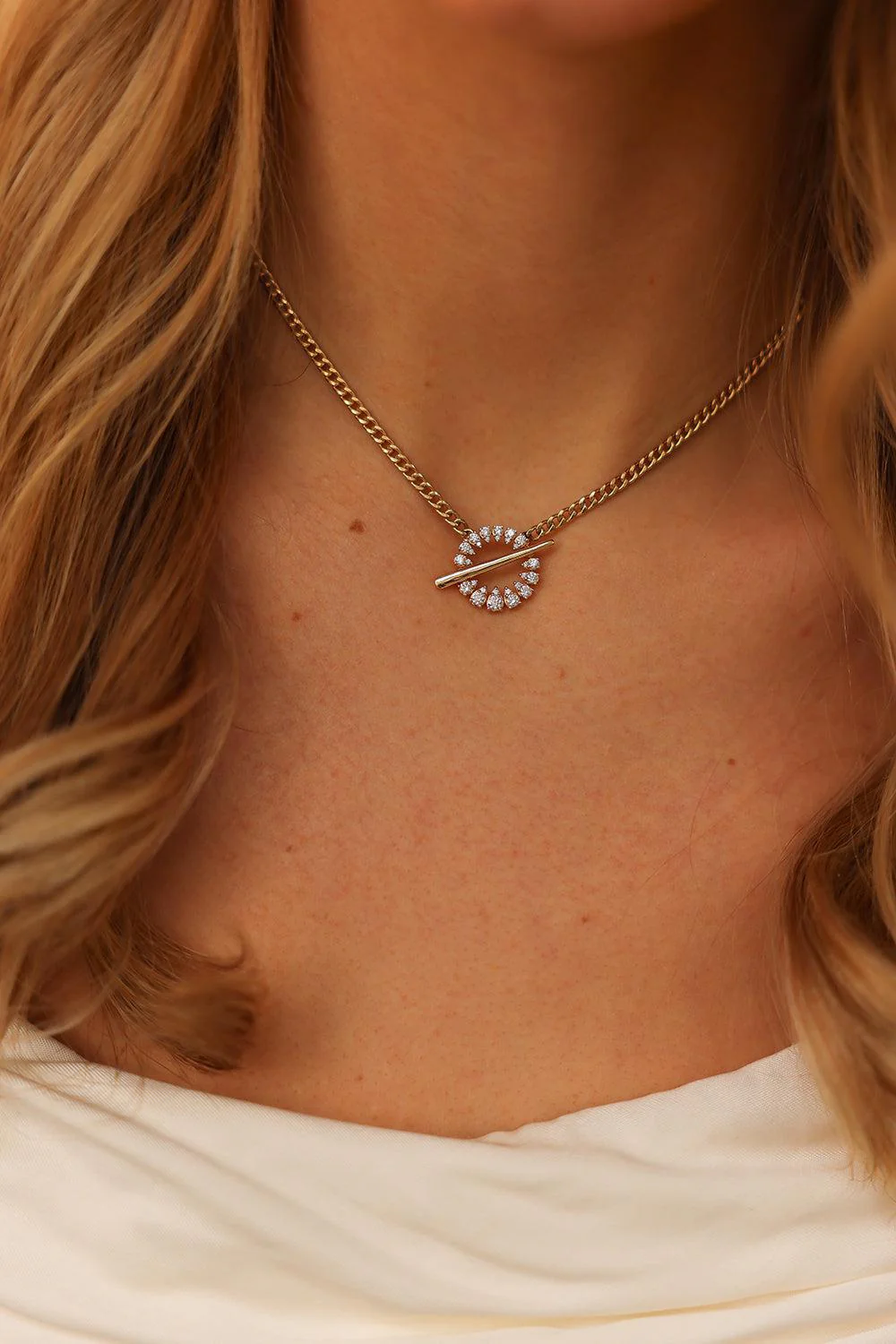 Sophia Ryan Cuban Chain Toggle Necklace - Image 2