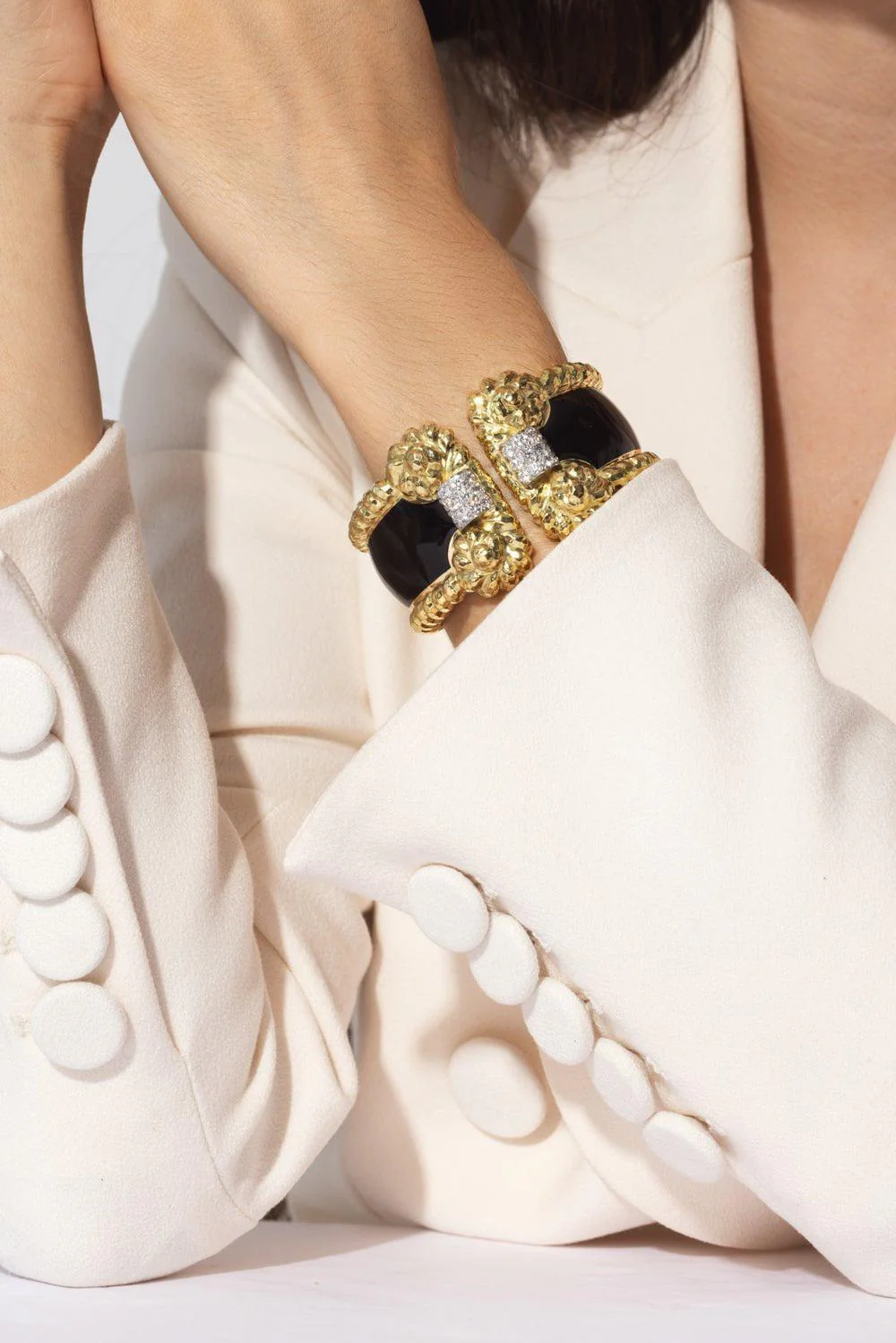 Black Enamel Rope Cuff Bracelet - Image 3