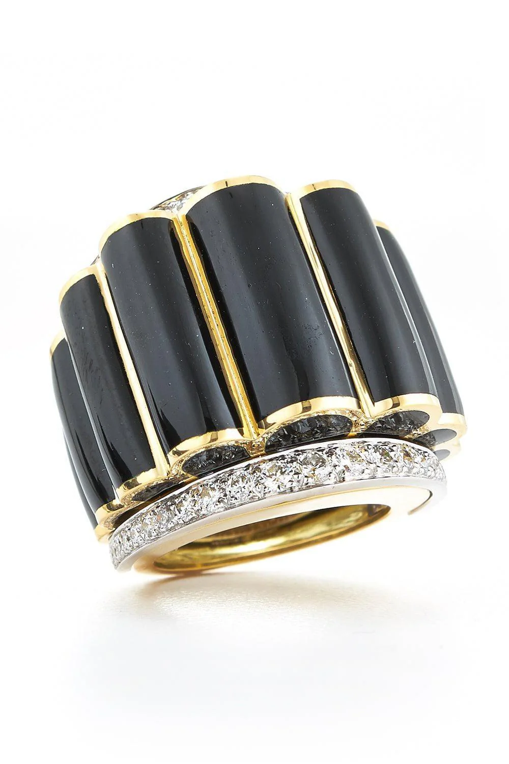 Black Enamel Scallop Ring