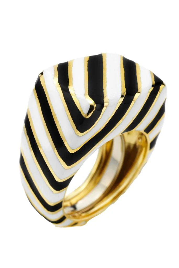 Black White Crosswalk Ring