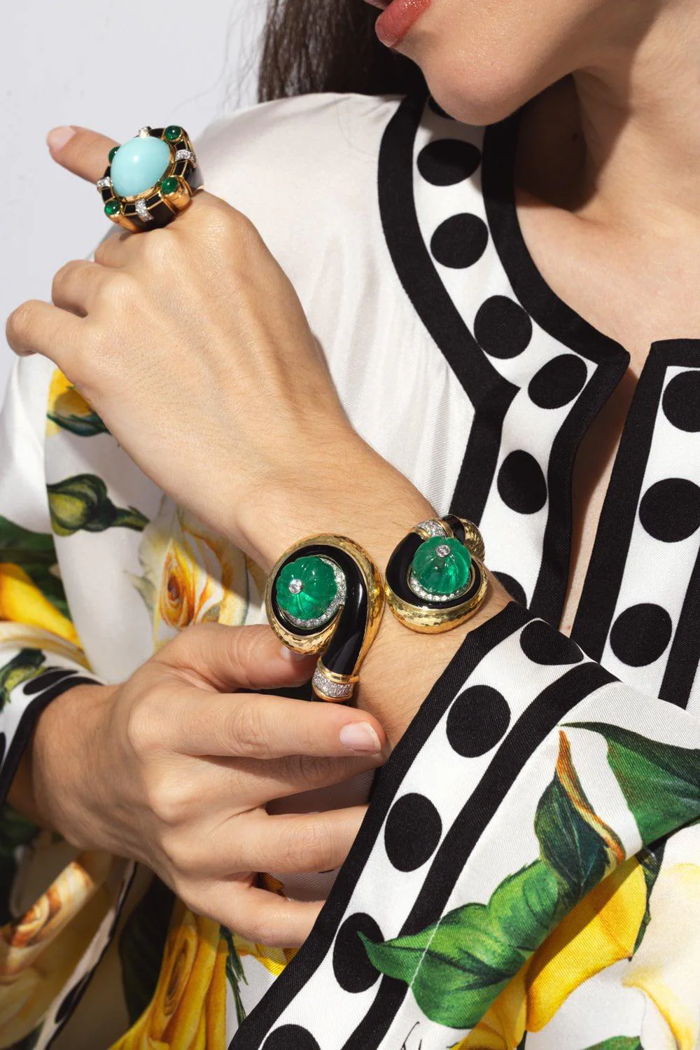 Chloe Crossover Bracelet - Image 3