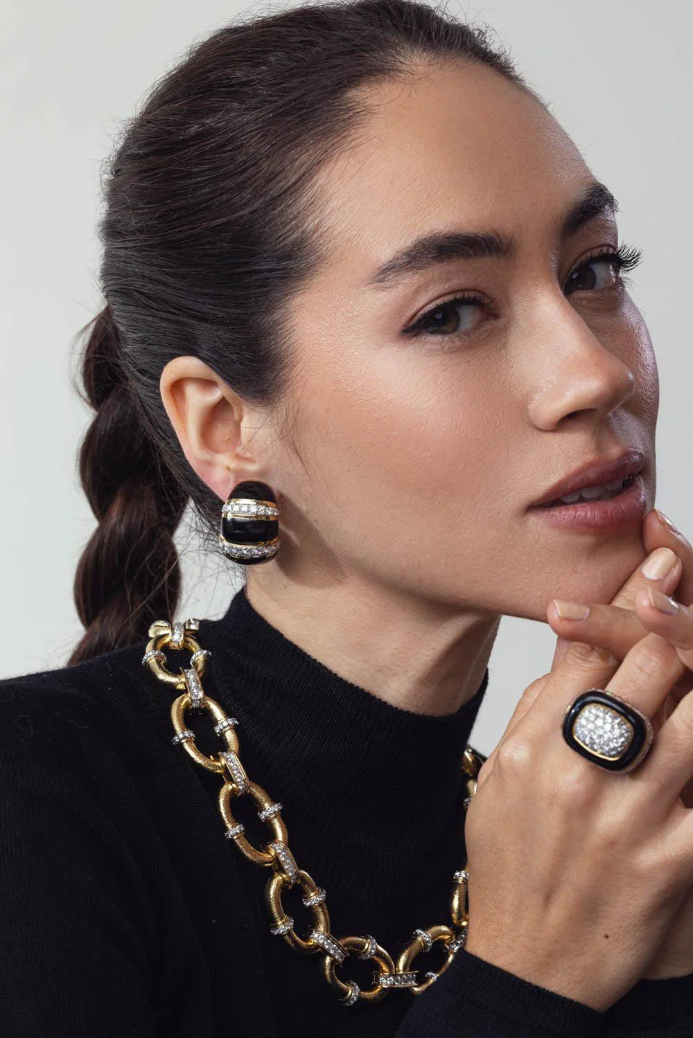 Diamond Black Earrings - Image 2
