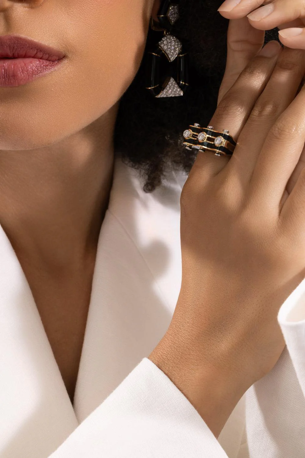 Diamond Black Wave Studlette Ring - Image 4