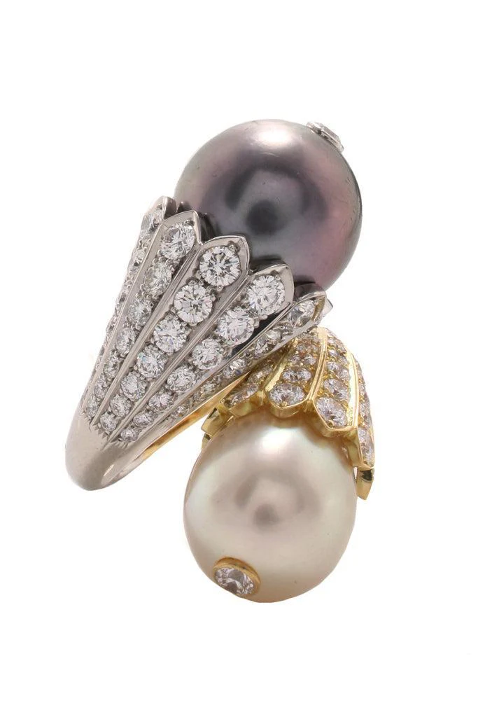 Diamond Pearl Flower Bud Crossover Ring