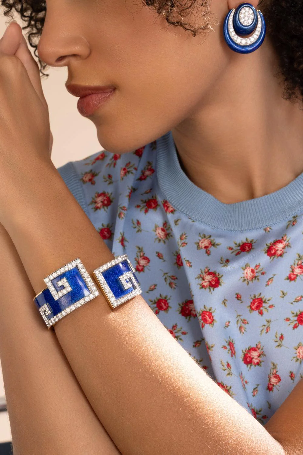 Diamond Royal Blue Scroll Cuff Bracelet - Image 2