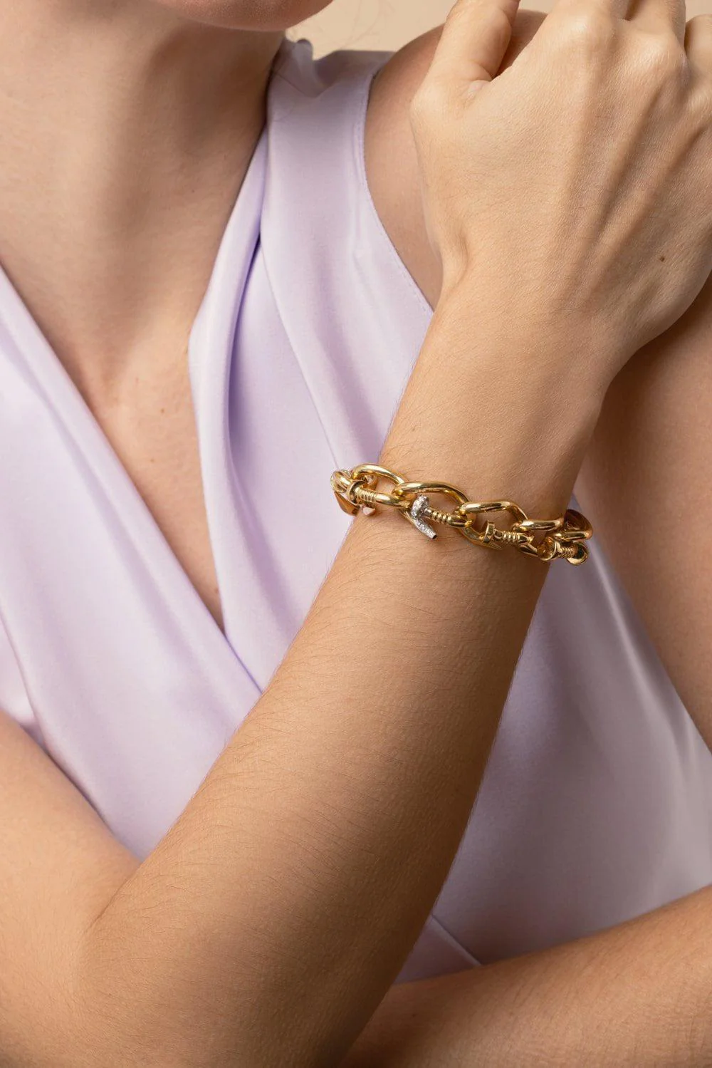 Polished Diamond Nail Link Bracelet - Image 4