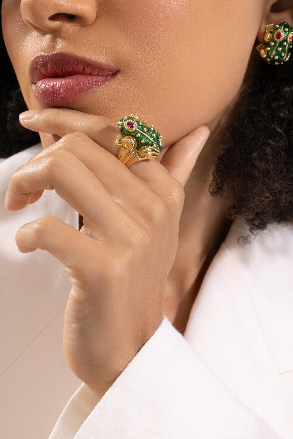 Ruby Green Large Frog Ring - Image 4