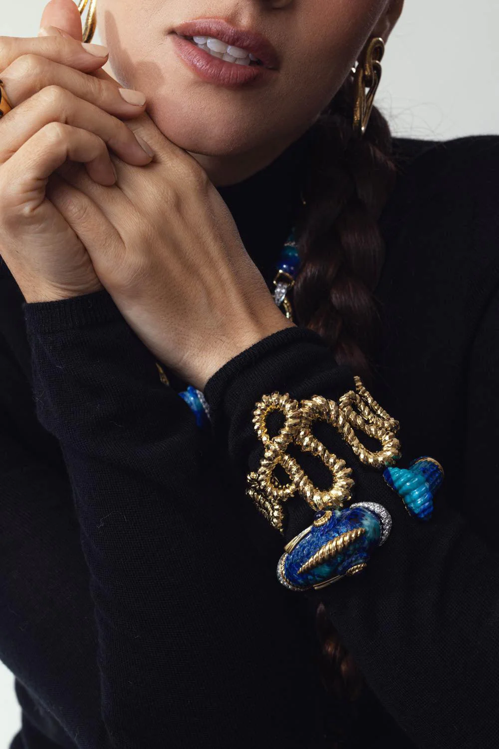 Textured Curved Rope Bracelet - Image 2
