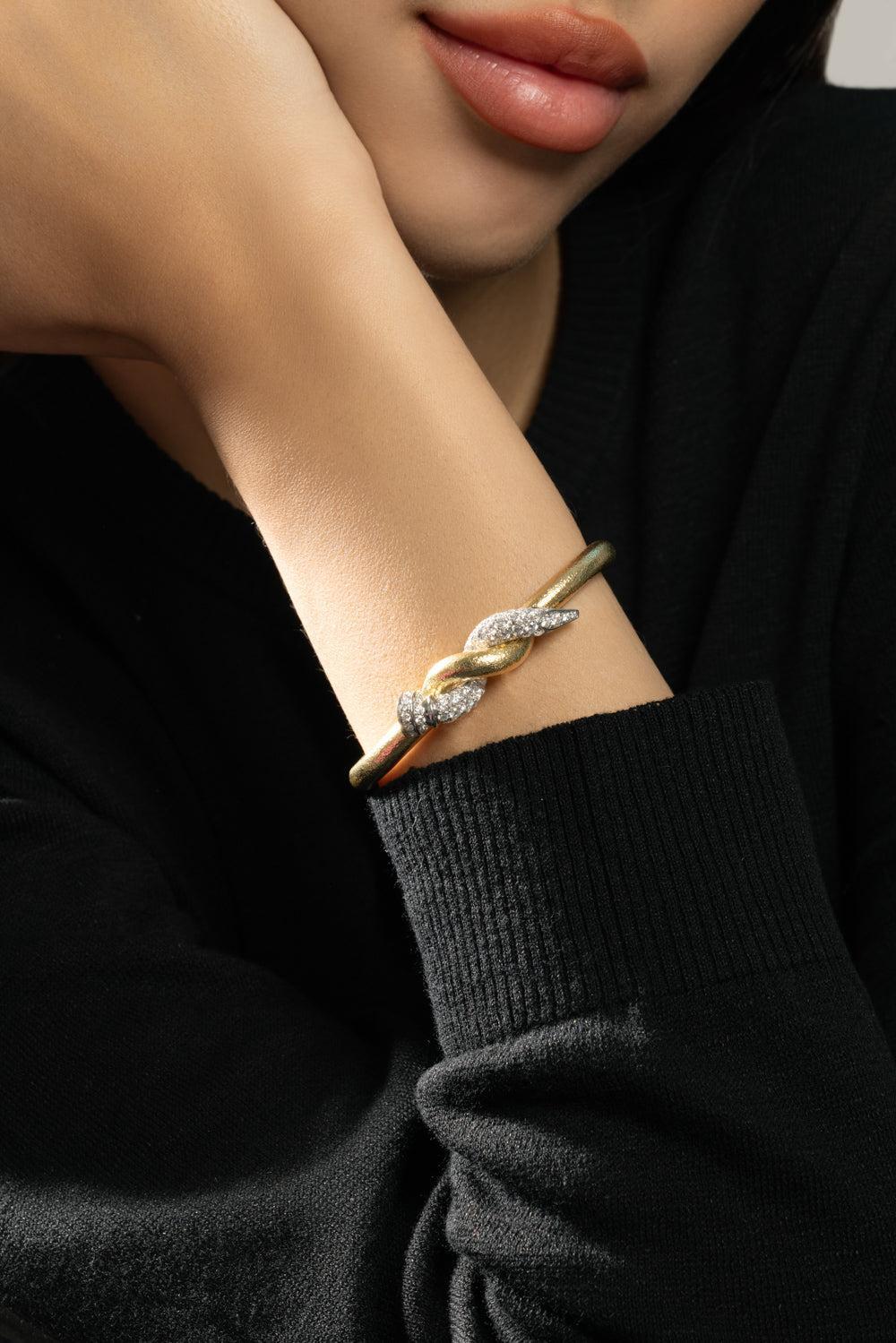 Two Tone Twisted Diamond Nail Cuff - Image 4