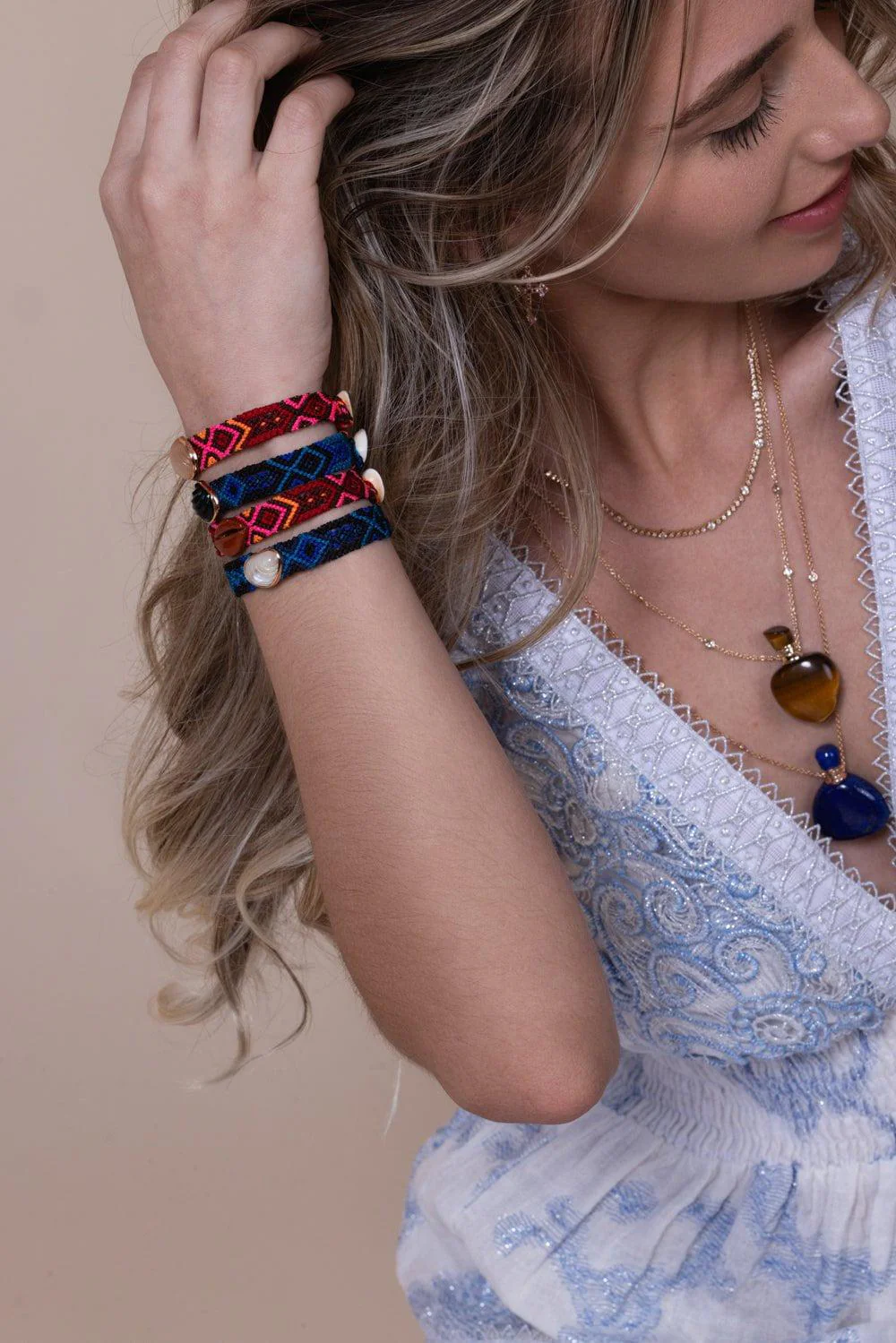 Classic Carved Blonde Coral Anadara Mexican Bracelet - Image 3