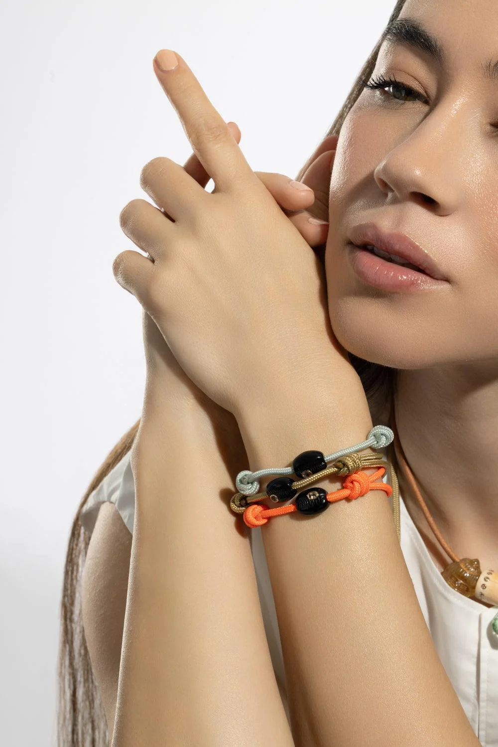 Petite Onyx Cowrie Sillimanite Orange Bracelet - Image 2
